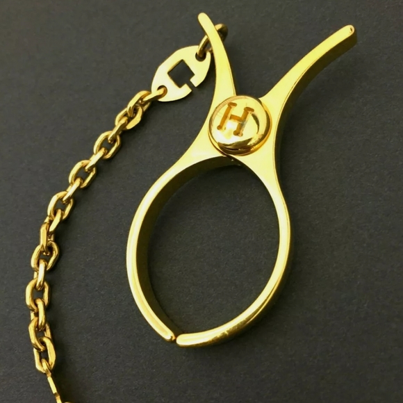 HERMES GOLDTONE GLOVES HOLDER/P1189 - Picture 4 of 11